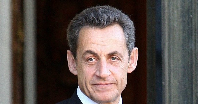 Carton rouge au candidat Sarkozy et à ses menaces de sortie de l'espace Schengen.