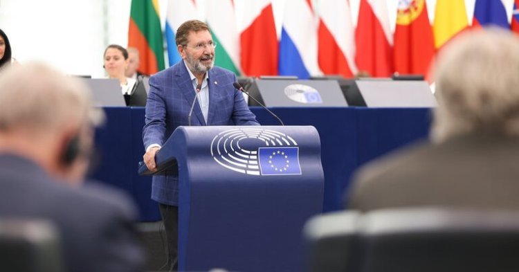 Groenland : l'Union Européenne défend la souveraineté face à l'appétit d'une grande puissance