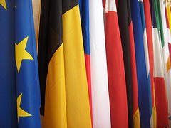 Fuori dai Trattati, per fondare lo Stato federale europeo?