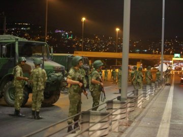 Coup d'Etat en Turquie : et si Erdogan avait tout orchestré ?