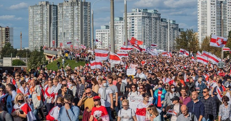 Bélarus : un an d'incertitude 