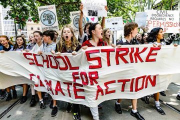 Le contraddizioni della politica ambientale che, così com'è, non ha futuro