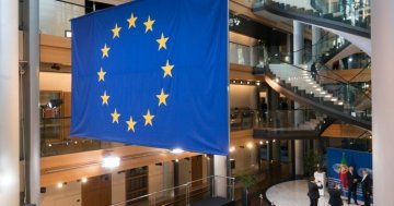 Förändringar i europeiska partitillhörigheter kan försöka om Europaparlamentet