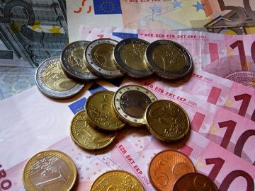 The European Monetary Fund : another step towards European political union