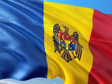 « Limba noastră » : histoire du drapeau de la Moldavie