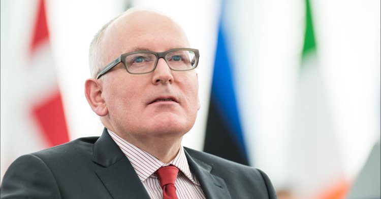 Frans Timmermans : en 2017, reprenons notre futur en main ! 
