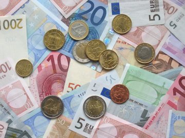 20th anniversary of the euro : assessing Europe's single currency