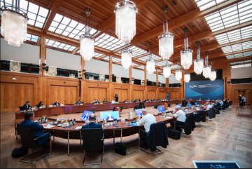 Blocage indirect : les puissances étrangères et le principe d'unanimité au Conseil européen
