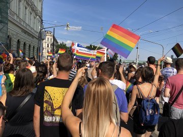 Slovakia hard-wires anti-LGBTQ+ rules into constitution, prompting likely EU legal challenge